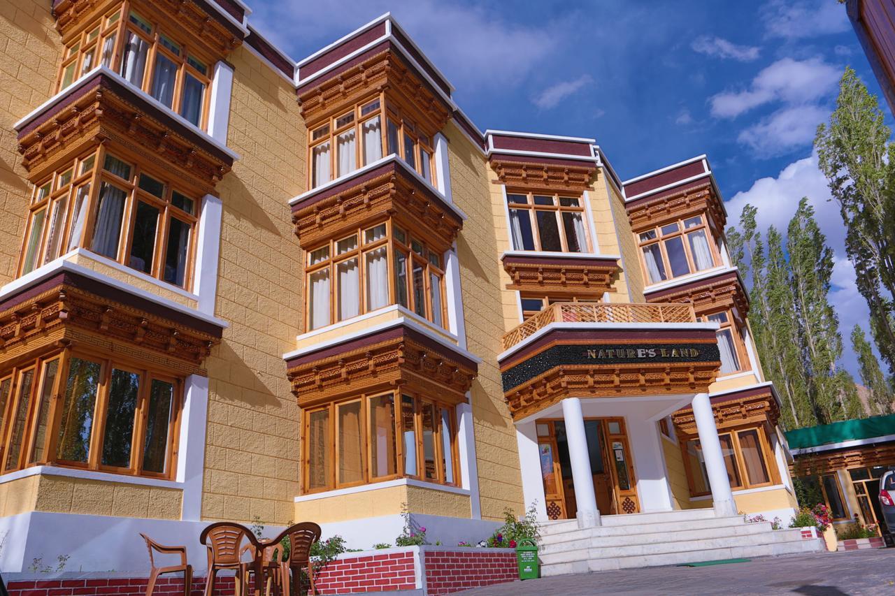 Hotel Nature'S Land Лех Екстериор снимка