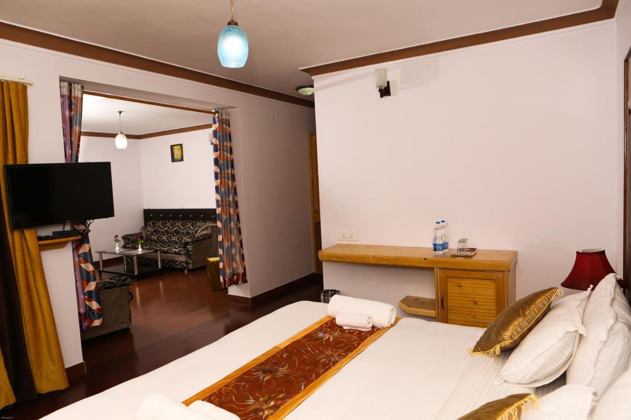 Hotel Nature'S Land Лех Екстериор снимка